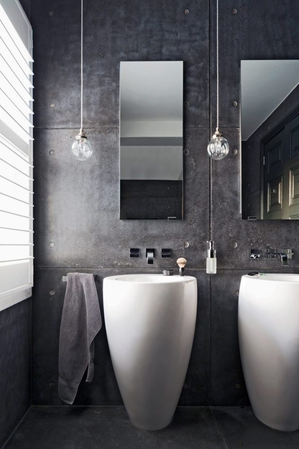 moderne badkamer met hoge design wastafels