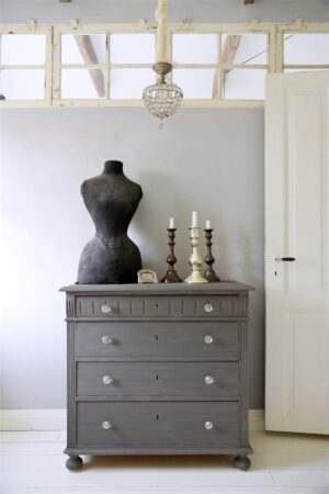 Krijtverf- Wall & Furniture Paint- French Grey-Vintage Paint- Jeanne d'arc Living- 2.5 Ltr