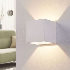 Witte LED wandlamp Esma in kubusvorm