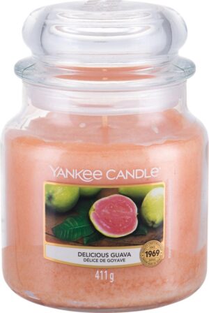Yankee Candle Medium Jar Geurkaars - Delicious Guava
