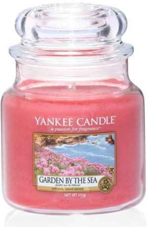 Yankee Candle Medium Jar Geurkaars - Garden by the Sea