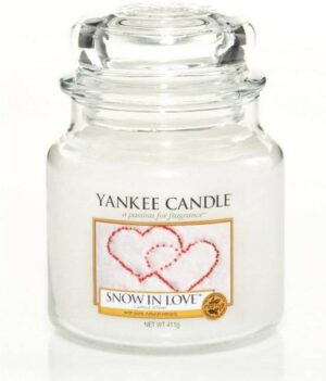 Yankee Candle Medium Jar Geurkaars - Snow In Love